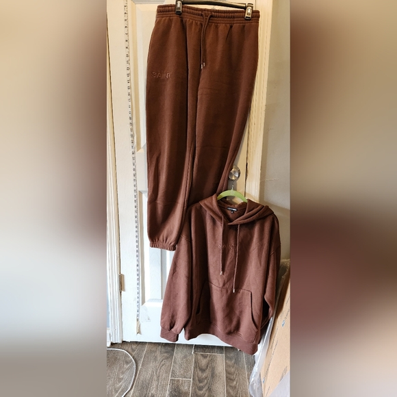 Fashion Nova Tops - Fashion Nova Hoodie & Pant Sweatsuit Set